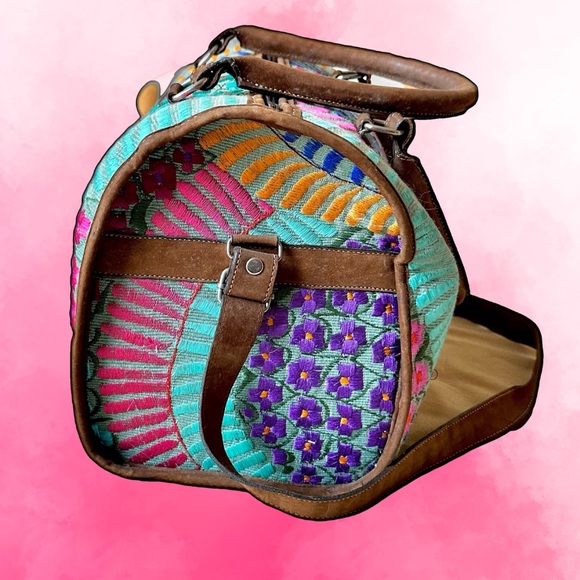 🌈 Beautiful embroidered boho bag - Picture 2 of 6